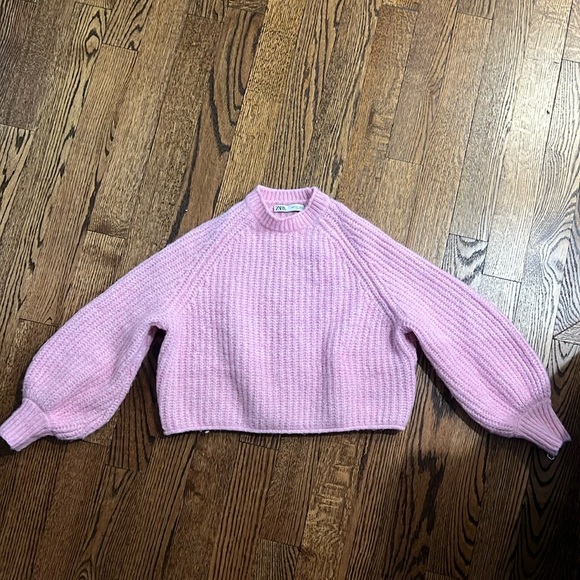 Zara sweater - Picture 1 of 4